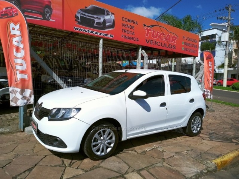 sandero 1.0 authentique 12v flex 4p manual 2018 dois irmaos