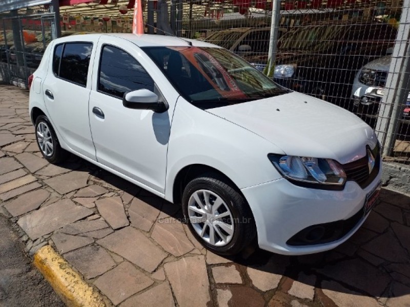 SANDERO 1.0 AUTHENTIQUE 12V FLEX 4P MANUAL - 2018 - DOIS IRMãOS