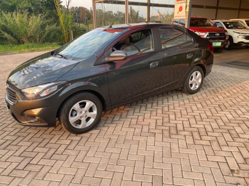 prisma 1.4 mpfi lt 8v flex 4p manual 2019 feliz