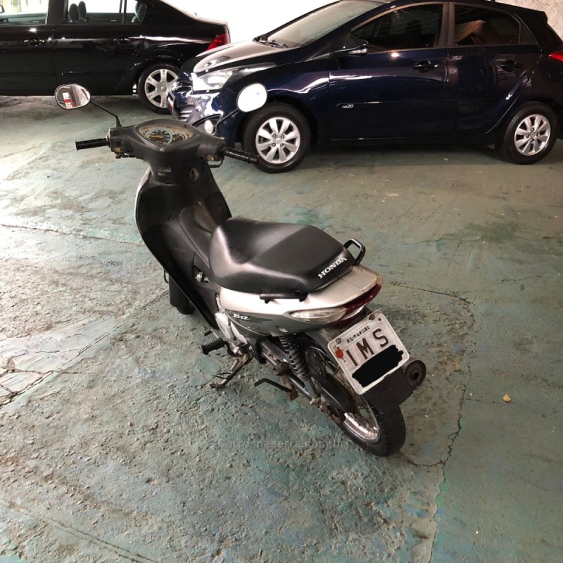 BIZ 125 ES - 2006 - PAROBé