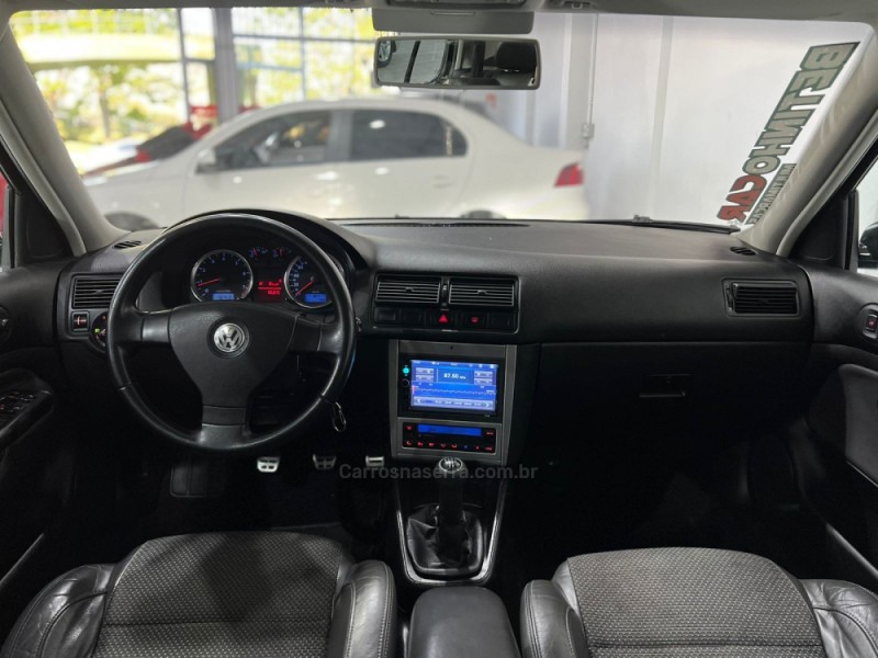 GOLF 1.6 MI SPORTLINE 8V FLEX 4P MANUAL - 2010 - NOVO HAMBURGO