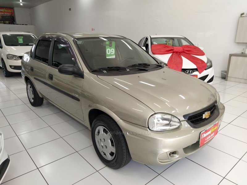 CLASSIC 1.0 VHC LIFE 8V FLEX 4P MANUAL - 2009 - CAXIAS DO SUL