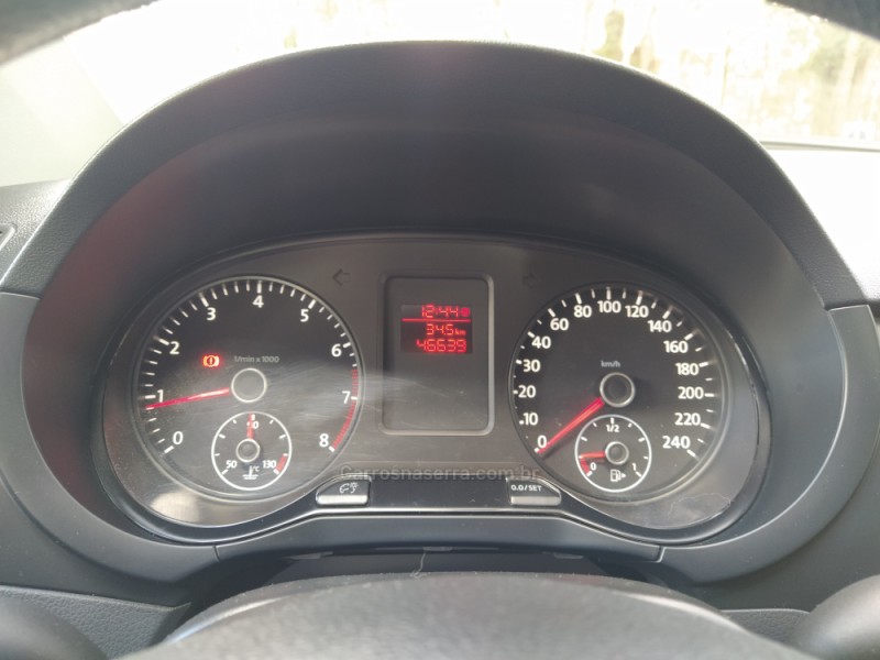 FOX 1.6 MI PLUS 8V FLEX 4P MANUAL - 2013 - CAXIAS DO SUL