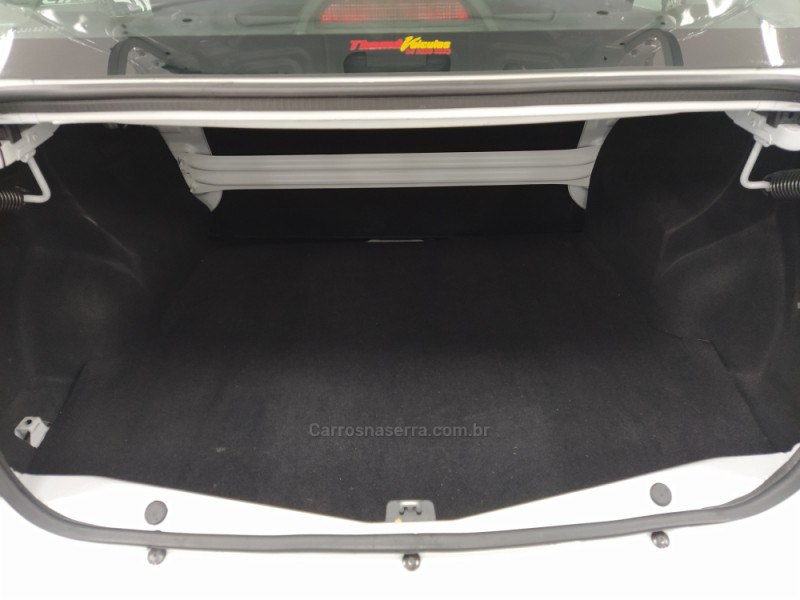 LOGAN 1.0 AUTHENTIQUE 12V FLEX 4P MANUAL - 2018 - CAXIAS DO SUL