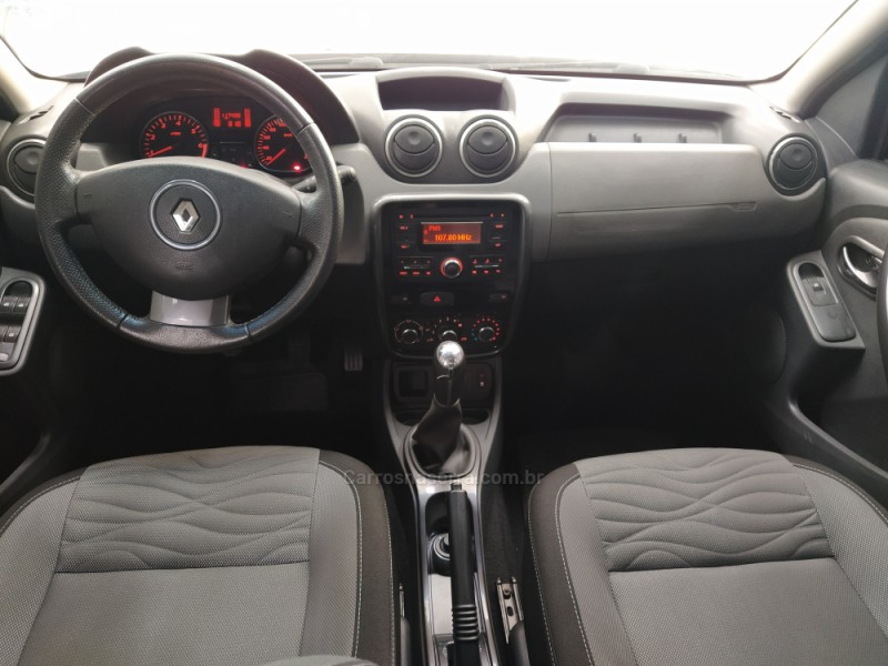 DUSTER 1.6 DYNAMIQUE 4X2 16V FLEX 4P MANUAL - 2014 - CAXIAS DO SUL