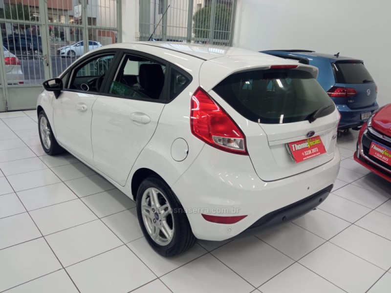 FIESTA 1.6 SEL HATCH 16V FLEX 4P AUTOMÁTICO - 2018 - CAXIAS DO SUL