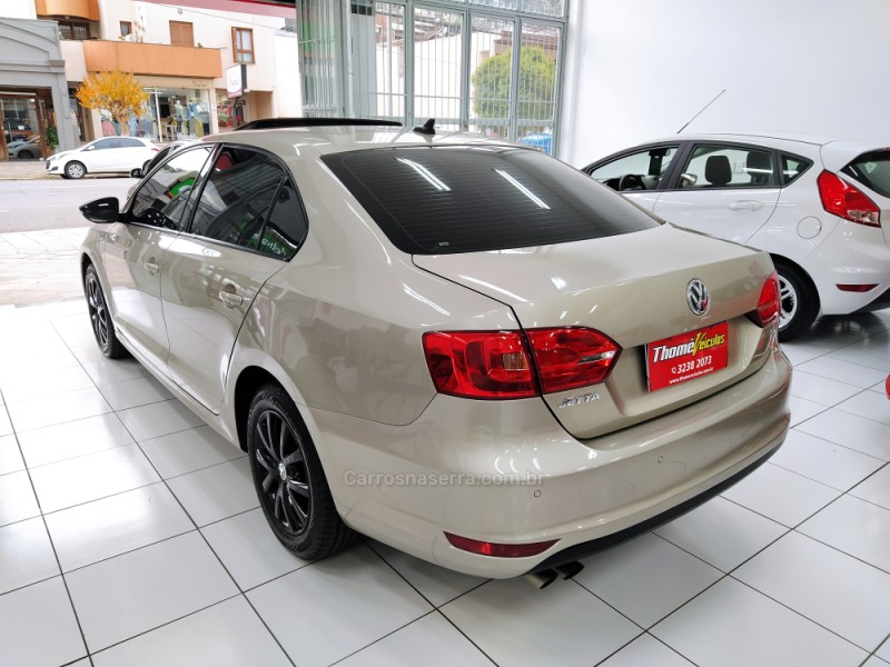 JETTA 2.0 COMFORTLINE FLEX 4P TIPTRONIC - 2013 - CAXIAS DO SUL