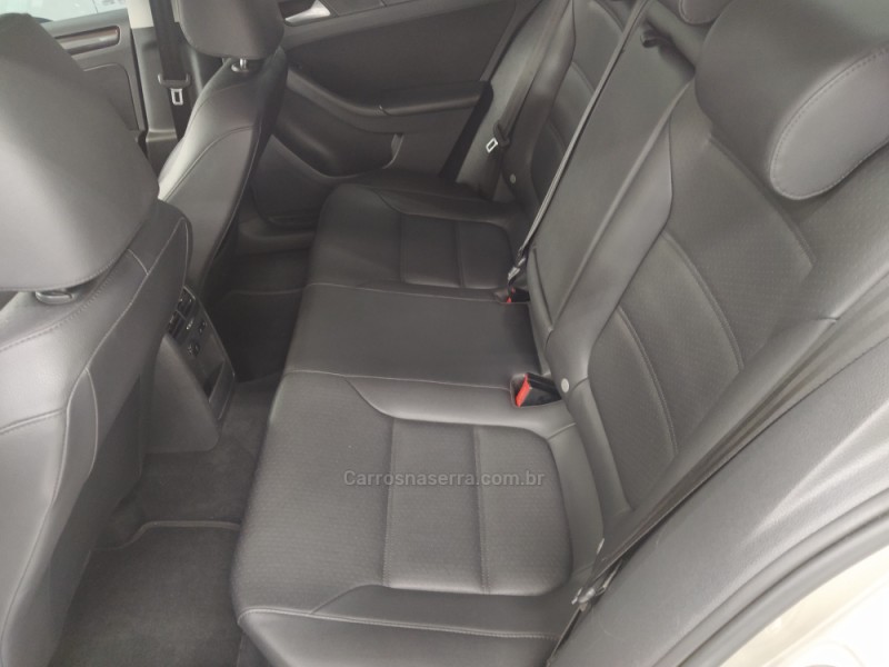 JETTA 2.0 COMFORTLINE FLEX 4P TIPTRONIC - 2013 - CAXIAS DO SUL