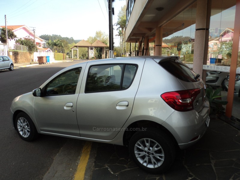 SANDERO 1.0 ZEN 12V FLEX 4P MANUAL - 2020 - CARLOS BARBOSA