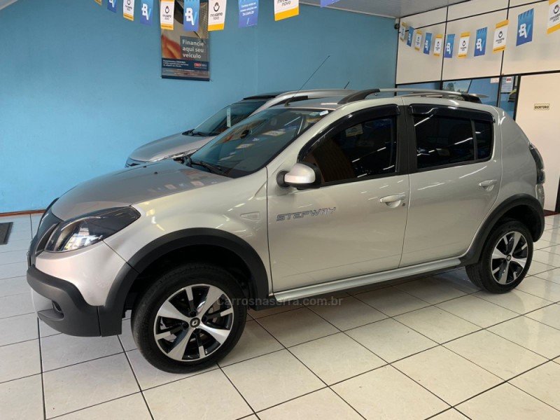SANDERO 1.6 STEPWAY 8V FLEX 4P MANUAL - 2014 - CAXIAS DO SUL