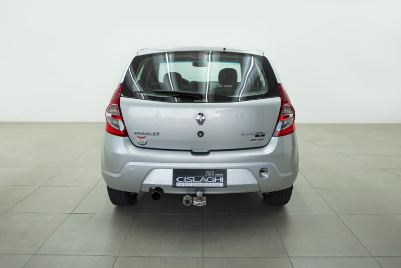 SANDERO 1.6 PRIVILÉGE 8V FLEX 4P MANUAL - 2011 - CARLOS BARBOSA