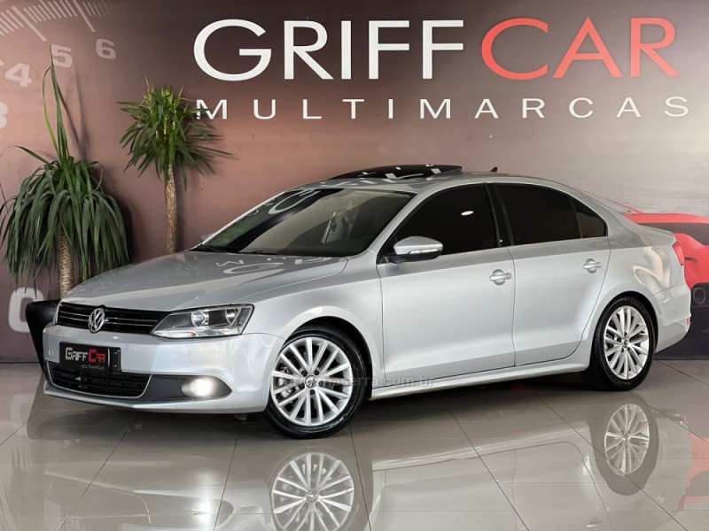 JETTA 2.0 TSI HIGHLINE 200CV GASOLINA 4P TIPTRONIC