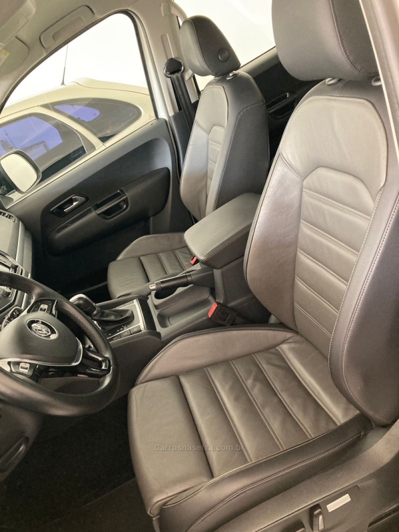 AMAROK 3.0 V6 TDI HIGHLINE CD DIESEL 4MOTION AUTOMÁTICO - 2019 - CAXIAS DO SUL