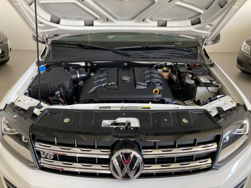 AMAROK 3.0 V6 TDI HIGHLINE CD DIESEL 4MOTION AUTOMÁTICO - 2019 - CAXIAS DO SUL