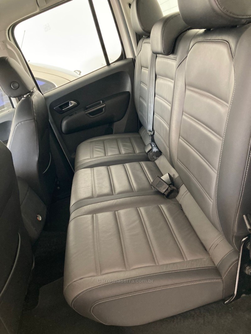 AMAROK 3.0 V6 TDI HIGHLINE CD DIESEL 4MOTION AUTOMÁTICO - 2019 - CAXIAS DO SUL