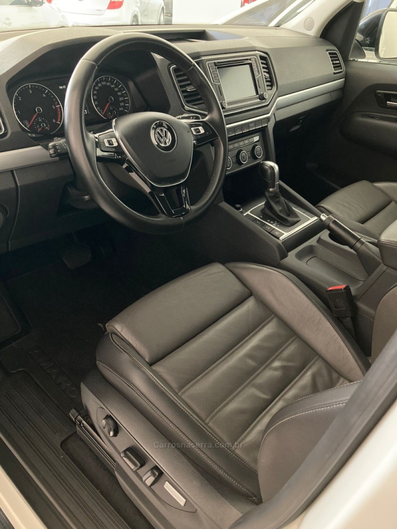 AMAROK 3.0 V6 TDI HIGHLINE CD DIESEL 4MOTION AUTOMÁTICO - 2019 - CAXIAS DO SUL