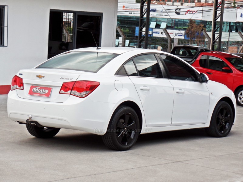 CRUZE 1.8 LT 16V FLEX 4P AUTOMÁTICO - 2013 - CAXIAS DO SUL