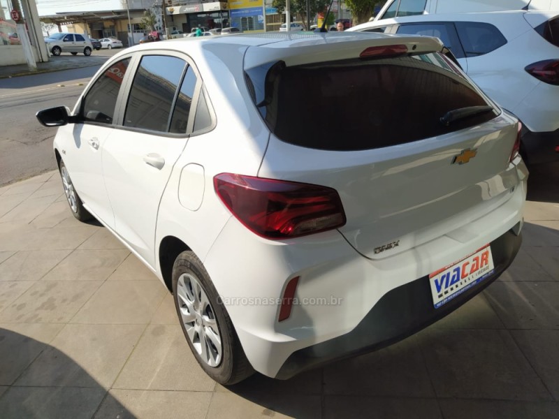 ONIX 1.0  LT 12V FLEX 4P MANUAL - 2020 - BENTO GONçALVES