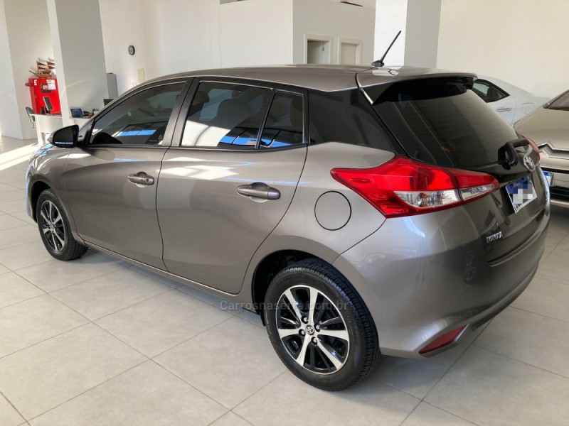 YARIS 1.5 XS 16V FLEX 4P AUTOMÁTICO - 2019 - CAXIAS DO SUL