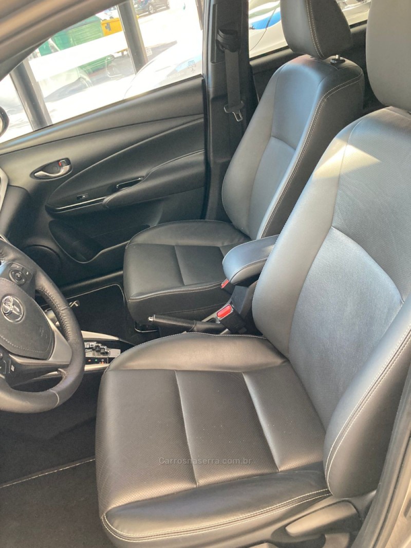 YARIS 1.5 XS 16V FLEX 4P AUTOMÁTICO - 2019 - CAXIAS DO SUL