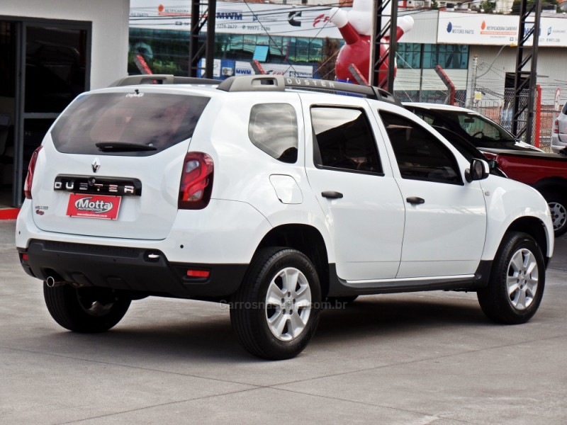 DUSTER 1.6 EXPRESSION 4X2 16V FLEX 4P MANUAL - 2016 - CAXIAS DO SUL