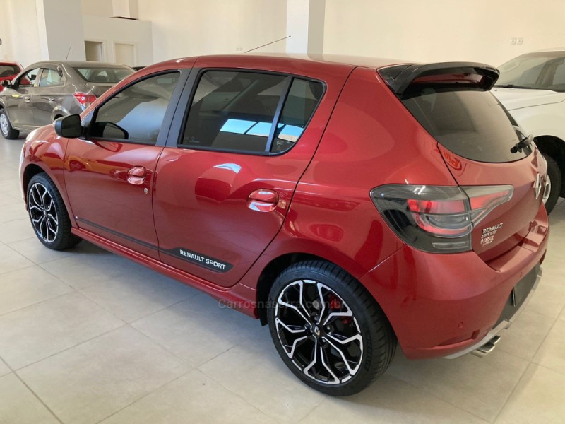 SANDERO 2.0 RS 16V FLEX 4P MANUAL - 2022 - CAXIAS DO SUL