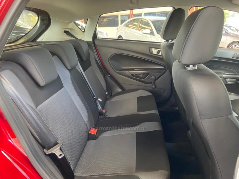 FIESTA 1.6 SE HATCH 16V FLEX 4P MANUAL - 2018 - NOVO HAMBURGO