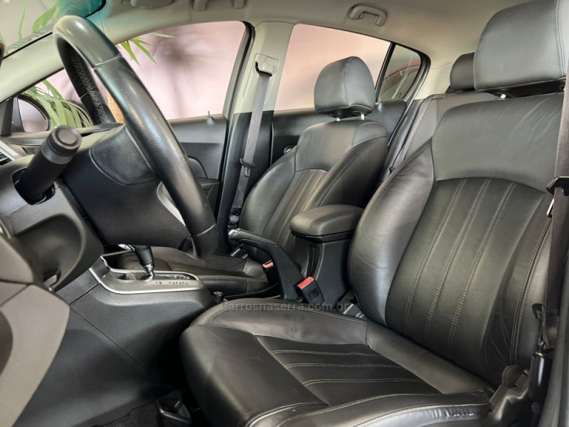 CRUZE 1.8 LT SPORT6 16V FLEX 4P AUTOMÁTICO - 2014 - DOIS IRMãOS