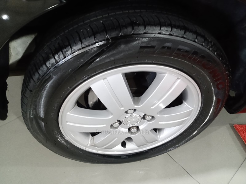 COROLLA 1.8 SE-G 16V GASOLINA 4P AUTOMÁTICO - 2006 - CAXIAS DO SUL