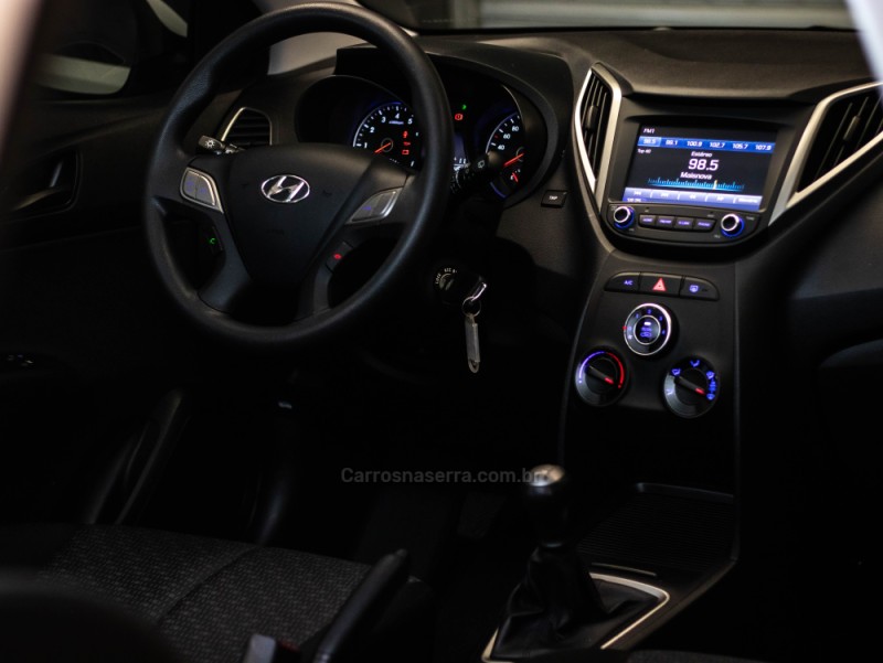 HB20 1.0 COMFORT PLUS 12V FLEX 4P MANUAL - 2019 - CAXIAS DO SUL