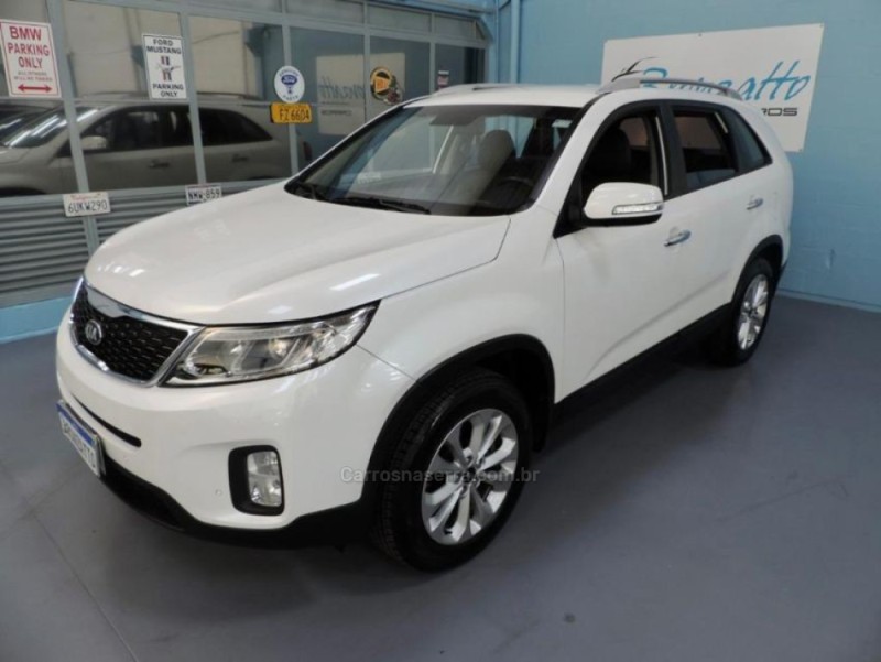 SORENTO 2.4 EX2 4X2 16V GASOLINA 4P AUTOMÁTICO - 2014 - PORTO ALEGRE