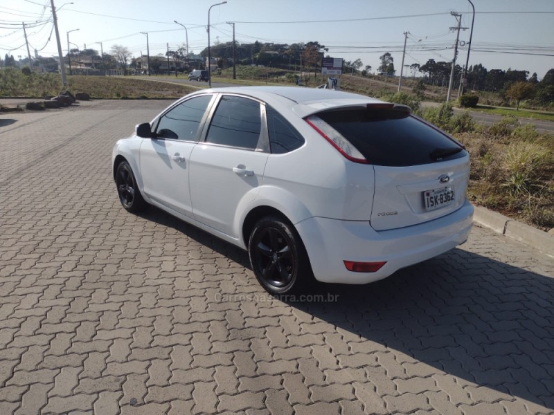 FOCUS 1.6 GL 16V FLEX 4P MANUAL - 2012 - CAXIAS DO SUL