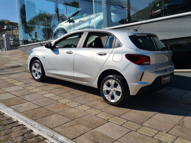 ONIX 1.0 PREMIER 12V TURBO FLEX 4P AUTOMÁTICO - 2020 - BENTO GONçALVES