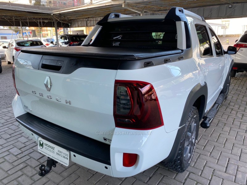 DUSTER OROCH 1.6 16V FLEX DYNAMIQUE 4P MANUAL - 2016 - CAMPO BOM