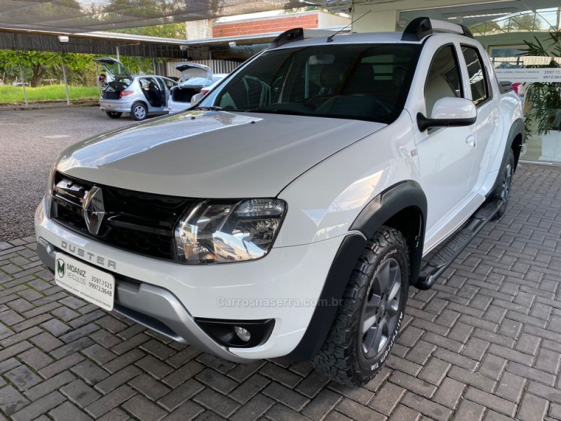 DUSTER OROCH 1.6 16V FLEX DYNAMIQUE 4P MANUAL