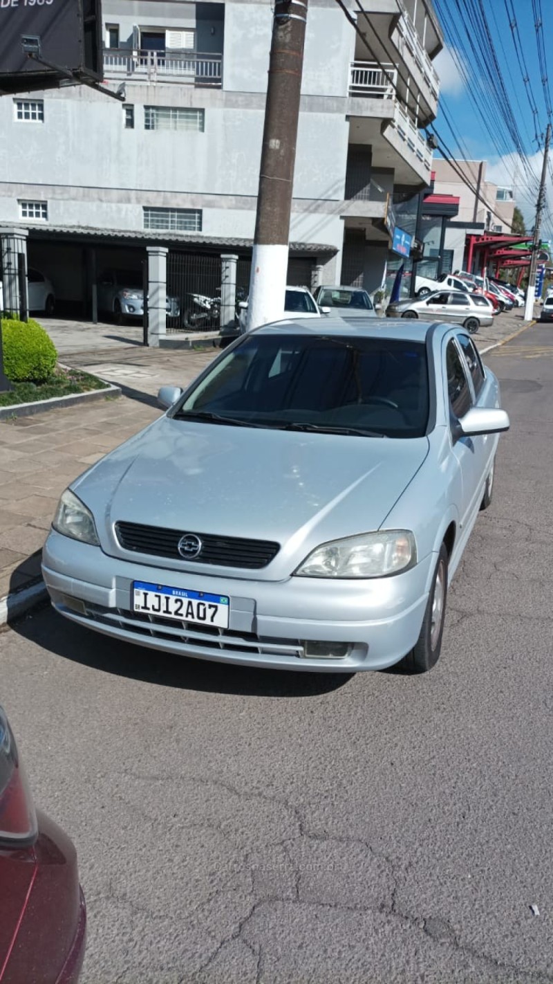 astra 1.8 mpfi millenium ii sedan 8v gasolina 4p manual 2000 bento goncalves