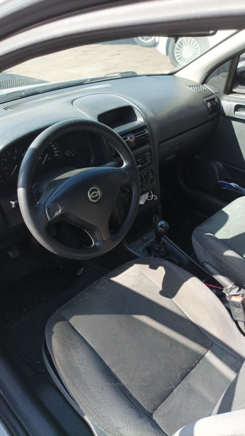ASTRA 1.8 MPFI MILLENIUM II SEDAN 8V GASOLINA 4P MANUAL - 2000 - BENTO GONçALVES
