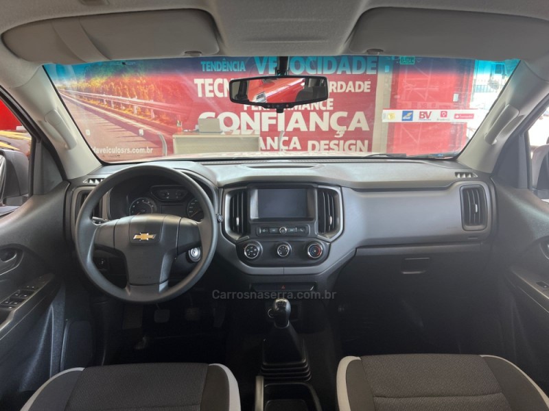 S10 2.5 ADVANTAGE 4X2 CD FLEX 4P MANUAL - 2017 - IGREJINHA