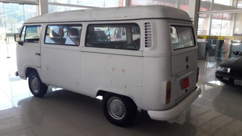 KOMBI 1.6 MI STD 8V GASOLINA 3P MANUAL - 2006 - NOVA PETRóPOLIS