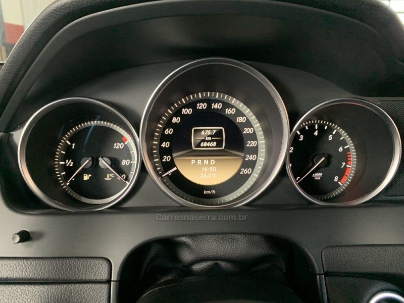 C 180 1.8 CGI CLASSIC 16V GASOLINA 4P AUTOMÁTICO - 2012 - FARROUPILHA