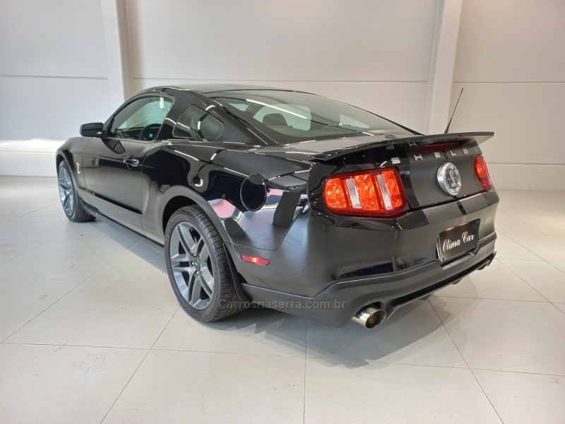 MUSTANG 5.4 SHELBY GT 500 COUPÉ V8 32V GASOLINA 2P MANUAL - 2010 - FLORES DA CUNHA