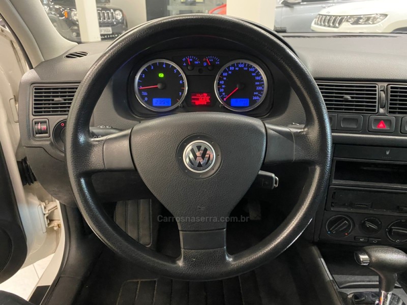 GOLF 2.0 MI 8V FLEX 4P TIPTRONIC - 2009 - FLORES DA CUNHA