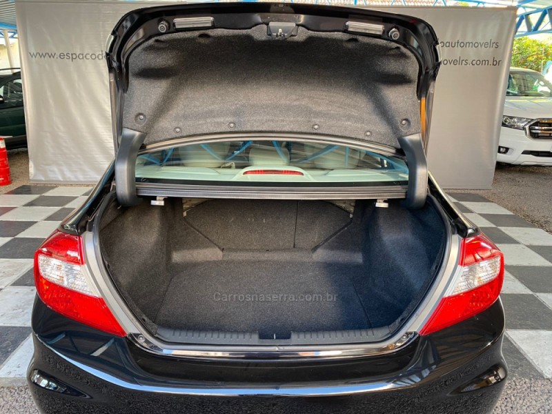 CIVIC 2.0 LXR 16V FLEX 4P AUTOMÁTICO - 2014 - NOVA PRATA