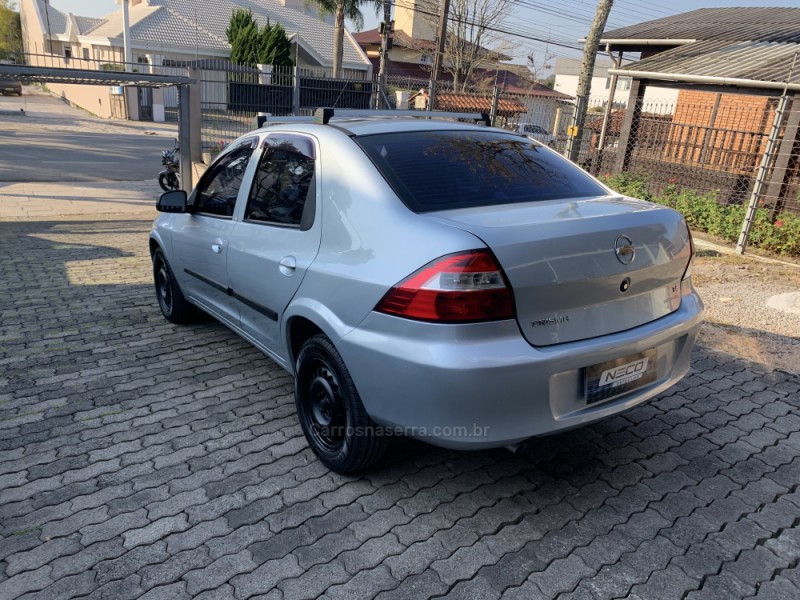 PRISMA 1.4 MPFI MAXX 8V FLEX 4P MANUAL - 2011 - BENTO GONçALVES