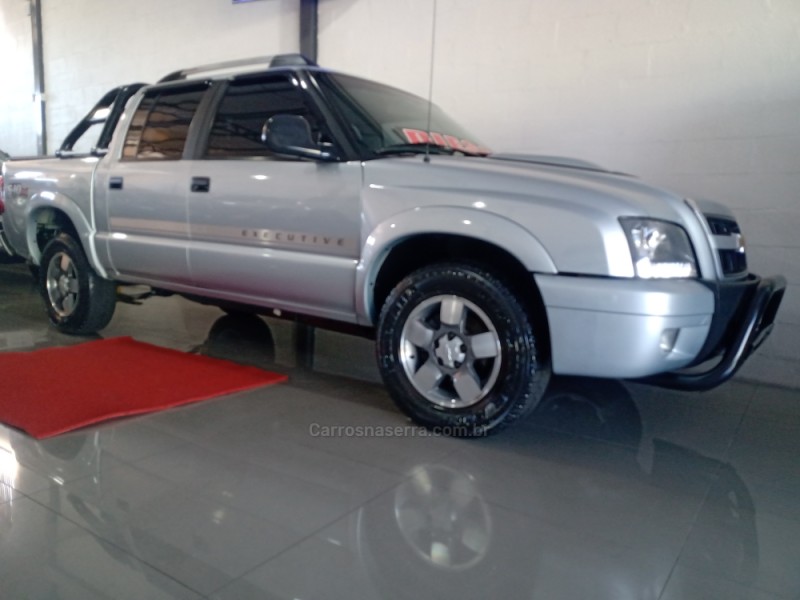 S10 2.8 EXECUTIVE 4X4 CD 12V TURBO ELECTRONIC INTERCOOLER DIESEL 4P MANUAL - 2011 - CAXIAS DO SUL