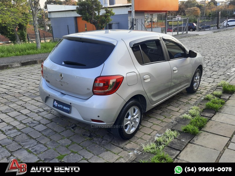 SANDERO 1.6 DYNAMIQUE 8V FLEX 4P MANUAL - 2015 - BENTO GONçALVES
