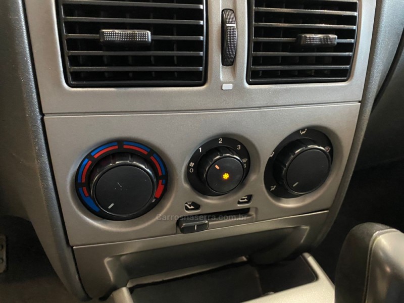 PALIO 1.8 MPI ADVENTURE LOCKER WEEKEND 16V FLEX 4P AUTOMATIZADO - 2011 - FLORES DA CUNHA