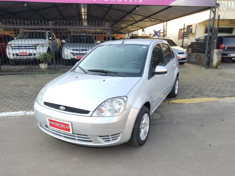 FIESTA 1.6 MPI SEDAN 8V FLEX 4P MANUAL - 2006 - GUAPORé