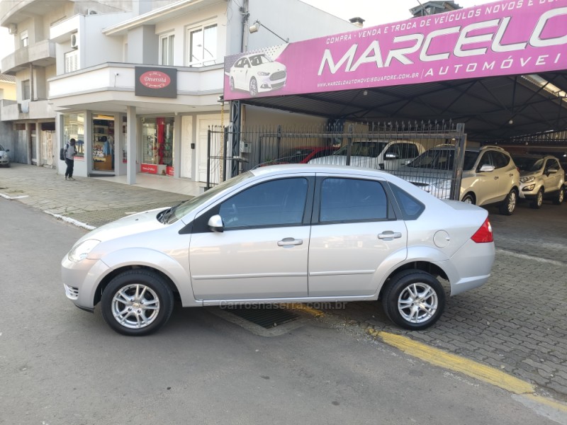 FIESTA 1.6 MPI SEDAN 8V FLEX 4P MANUAL - 2006 - GUAPORé