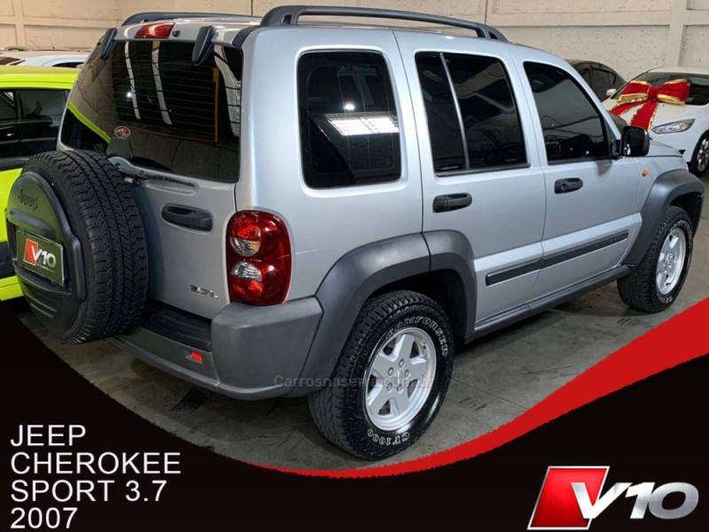 CHEROKEE 3.7 SPORT 4X4 V6 12V GASOLINA 4P AUTOMÁTICO - 2007 - CAXIAS DO SUL